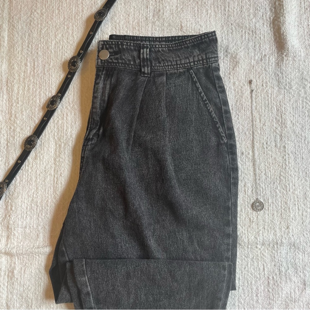 Who What Wear Women's High Rise Tapered Retro Jeans